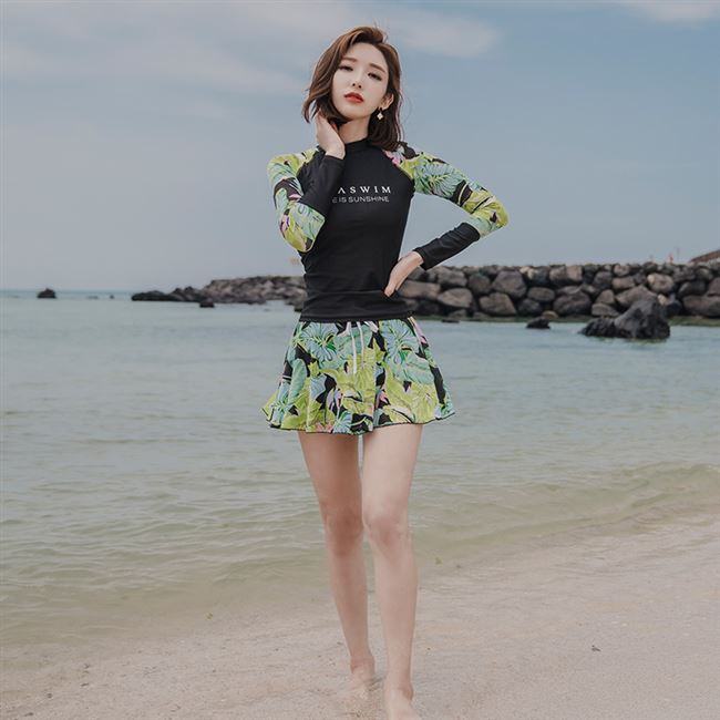 Bình thường bảo thủ áo tắm áo tắm của phụ nữ thể thao cổ cao dài tay dài bụng váy sinh viên kích thước lớn chia hai mảnh phù hợp - Bộ đồ bơi hai mảnh