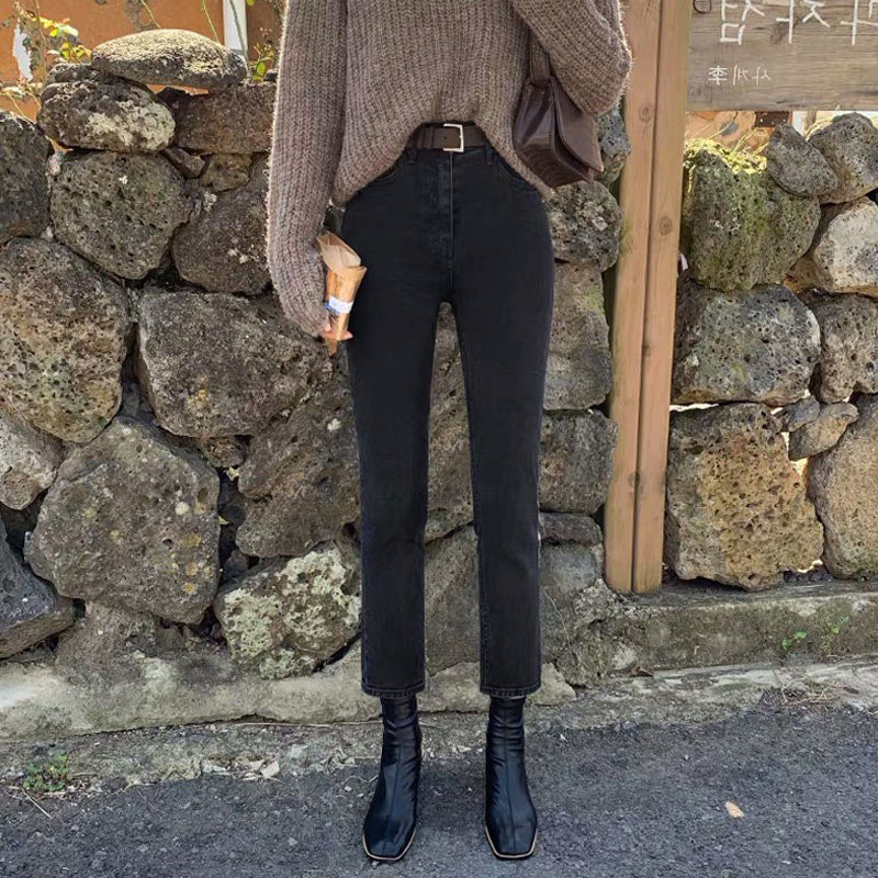 Black jeans woman 2021 spring autumn season 90% pants loose straight cylinder small sub-display high display slim smoke pipe pants Korea