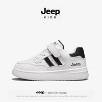 10668 белый и черный [модель Four Seasons]