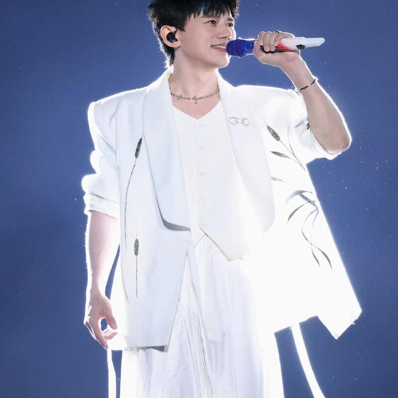 Zhang Jie Celebrity Style Korean Version White Suit Men's High-End New Chinese Style Embroidered Drawstring Robe Casual Suit Zhang Jie Celebrity Style Korean Version White Suit Men's High-End New Chinese Style Embroidered Drawstring Robe Casual Suit