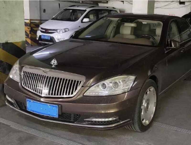 Benz S-Class W221 S300 S300 S400 S500 S600 S600 modified Meibach vertical stripes in mesh accessories