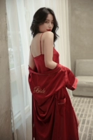 Бордовый длинный банный халат для невесты, эффект подтяжки