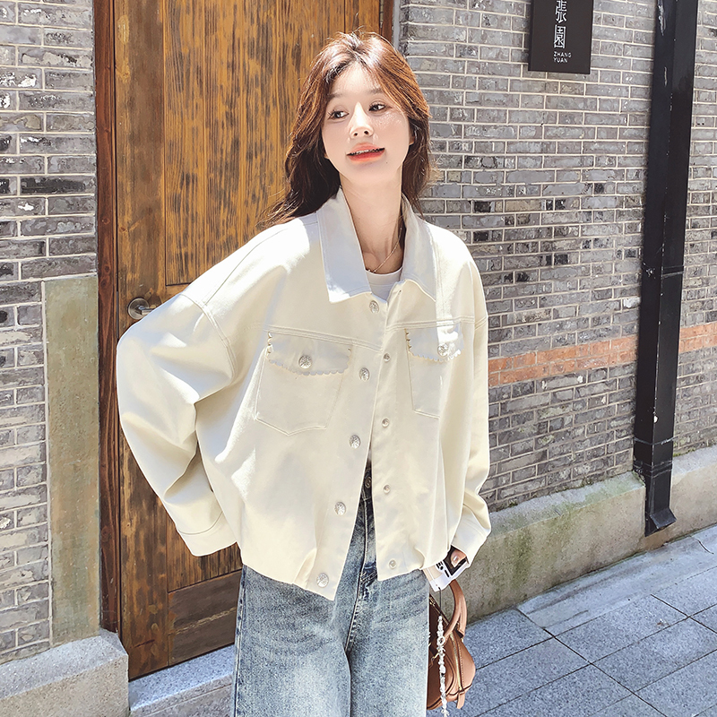 White Suede Jacket for Women, Autumn 2026 New Korean Style, Loose Design, Versatile Casual Short Jacket