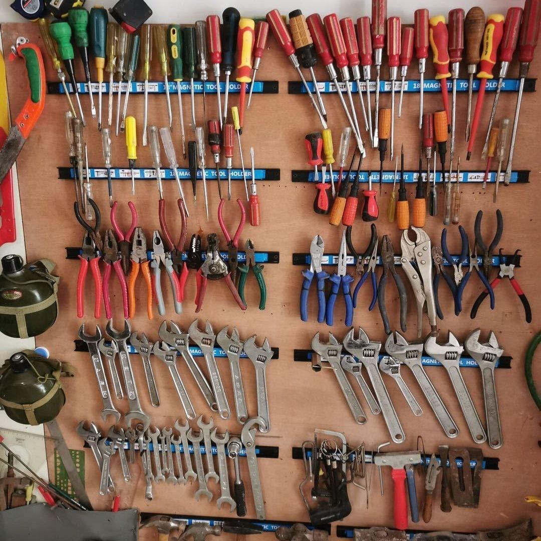 Magnetic tool holder Magnetic strong magnetic adsorption hardware storage Divine Instrumental Magnetic Five Gold Tool Strips