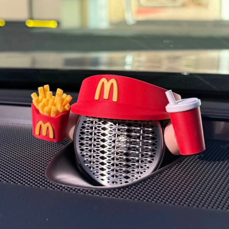 Volvo Audio Hat Xc60S90 Robot Head Decoration Car Interior Accessories Car Goodies Car Ornaments Volvo Audio Hat Xc60S90 Robot Head Decoration Car Interior Accessories Car Goodies Car Ornaments