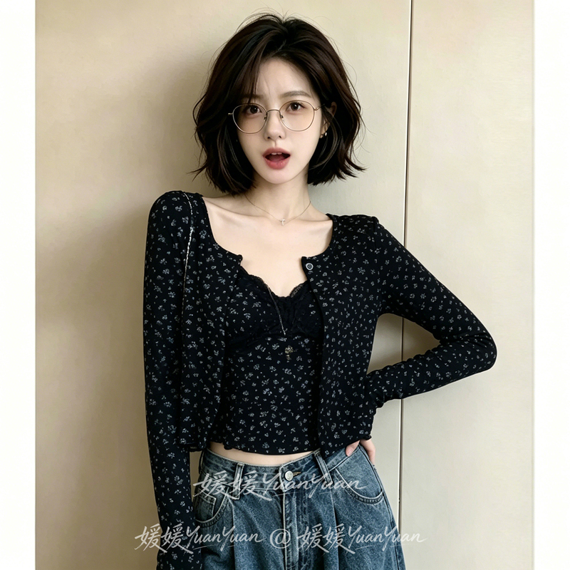 Gentle First Love Lace Camisole Women's 2026 Early Autumn Vintage Floral Slimming Cardigan Jacket Two-Piece Set Gentle First Love Lace Camisole Women's 2026 Early Autumn Vintage Floral Slimming Cardigan Jacket Two-Piece Set
