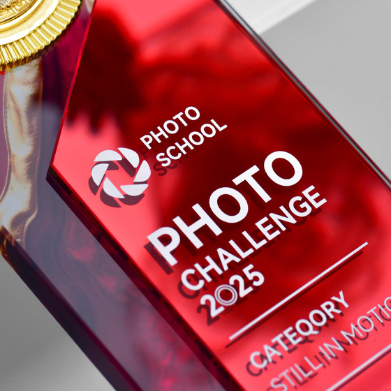 New Color Printed Crystal Trophy Creative Souvenir Competition Champion Company Outstanding Employee Trophy