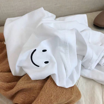 2021 new spring white laughs face Ocean Gas Aging Short Sleeve Design Sensation Small Crowdblouse and Tide T-shirt Female Summer