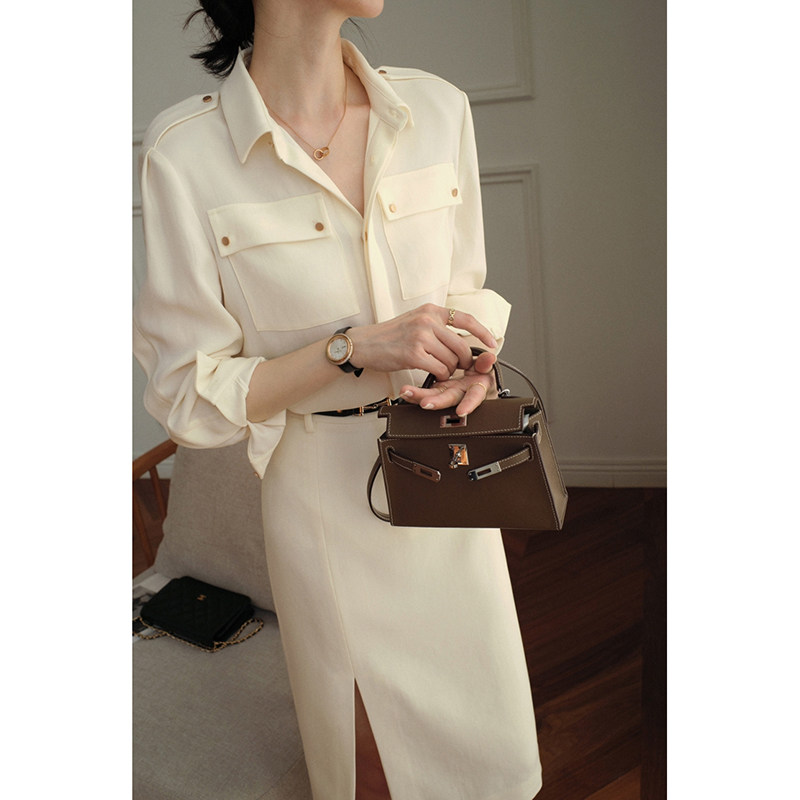 2021 New early autumn fashion small fragrance skirt harbor wind retro chic network red blown street two piece suit female summer