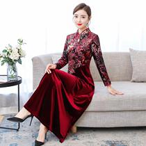 Wedding early autumn womens wedding feast autumn fashion evening dress gold velvet dress plus large yards