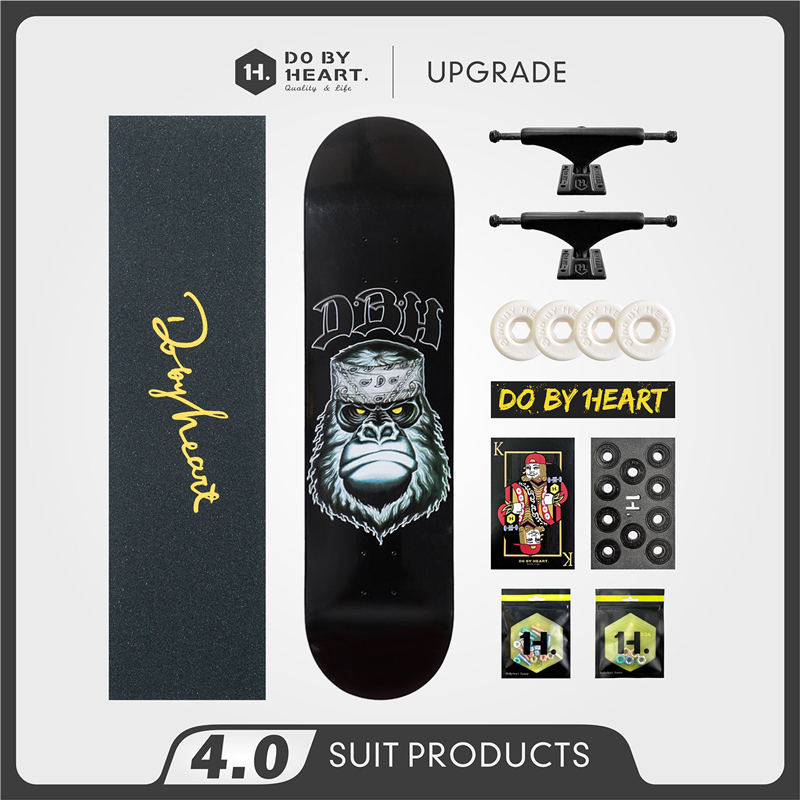 DBH skateboard male and female beginners brush street youth road four-wheel double warping action assembly professional scooter