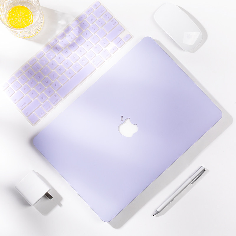 Apple MacBook Air 13.6inch Laptop Is a Thin and Lightweight Device with a High Aesthetic Appeal for Business and Office Use Apple MacBook Air 13.6inch Laptop Is a Thin and Lightweight Device with a High Aesthetic Appeal for Business and Office Use