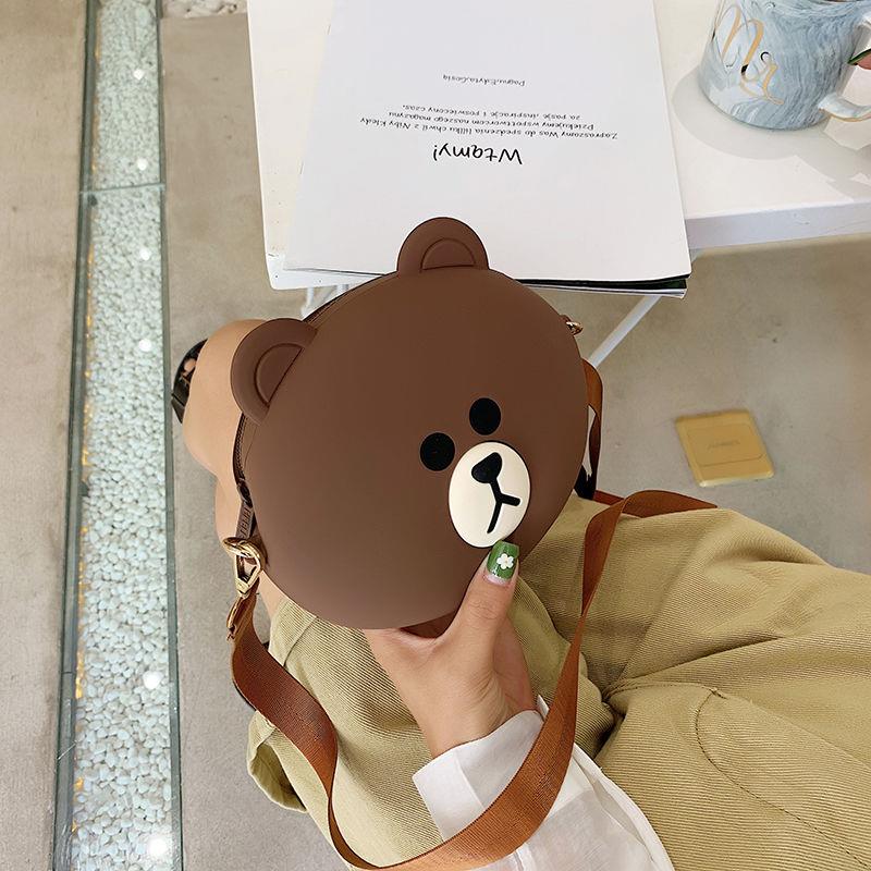 Ordinary Chain + Shoulder Straplovely Bear Bag female 2021 new pattern Cartoon Brown bear One shoulder Inclined shoulder bag fashion Versatile mobile phone Chain package