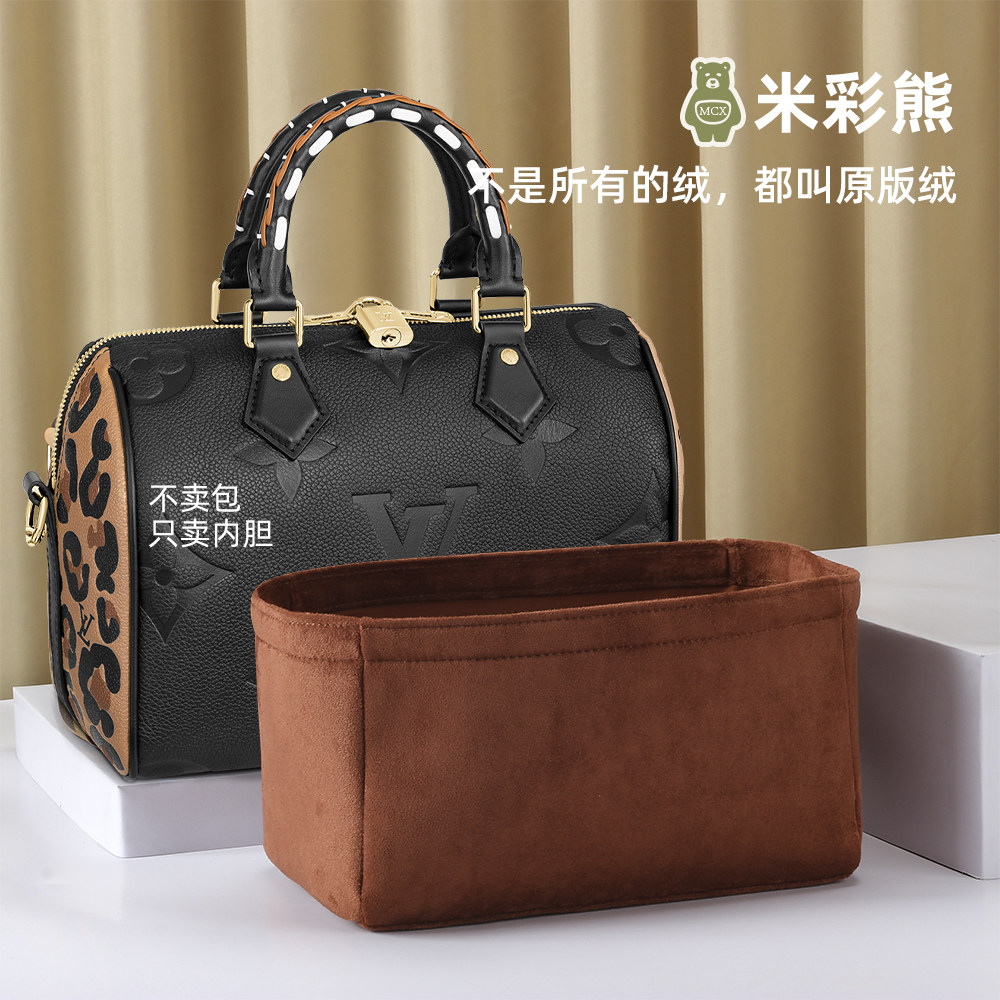 The beige bear bag comes in a bag interior bag lvspeedy bandouliere25 liner bag lined with pillow storage bag