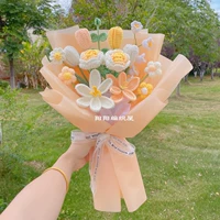 Желтый набор материалов, широкая цветовая палитра, букет