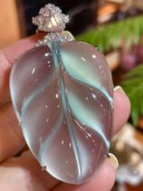 Natural Burmese Emerald Leaf Pending Ice Woman 18 k gold mounted glass mounted piece a cargo decoration