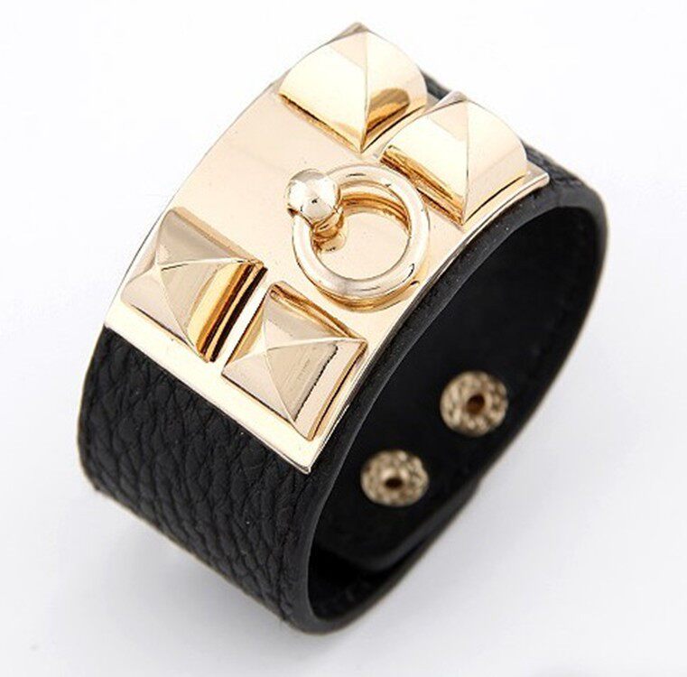 European and American style street shooting Leather metal exaggerated texture rivets punk temperament leather ultra-wide hand clasp bracelet new product