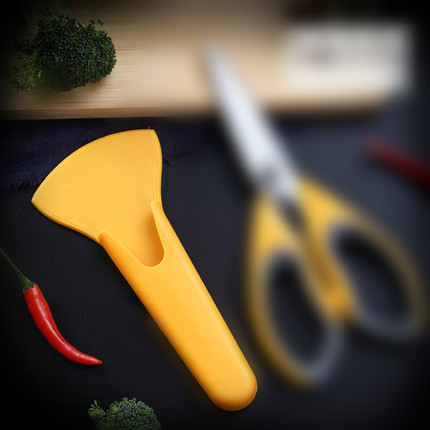 Limited-time promotion (buy two get one free)Zhang Xiaoquan kitchen scissors set Refrigerator paste household scissors set with magnetic