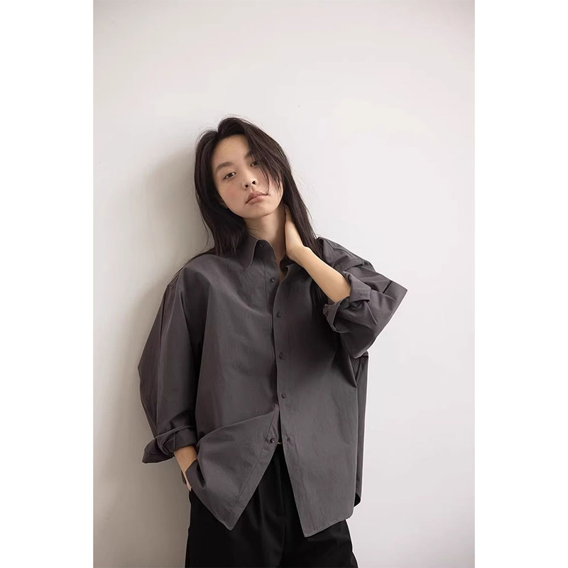 Korean Retro Charcoal Gray Long-Sleeved Shirt for Women 2026 New High-End Solid Color Simple Mysterious Pure Cotton Shirt Korean Retro Charcoal Gray Long-Sleeved Shirt for Women 2026 New High-End Solid Color Simple Mysterious Pure Cotton Shirt