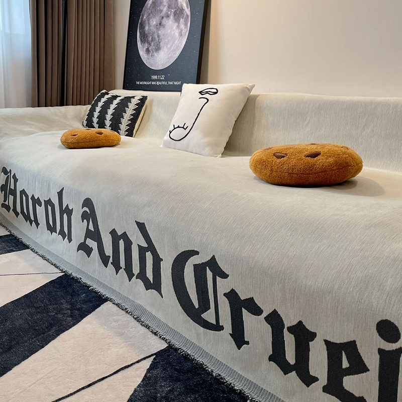 Minimalist Nordic Style Sofa Cover, Anti-Cat Scratch Cushion, Universal for All Seasons, Non-Slip Full Cover, Backrest and Armrest Towel