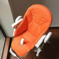 Оранжевая подушка