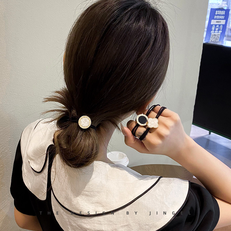 Four-Leaf Clover Hair Tie for Women, Summer 2025 New Style, High-End Hair Band, Elastic Hair Tie for Ponytail, Hair Accessory