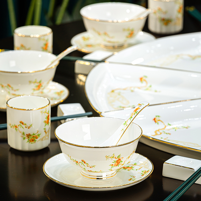 Fan-Shaped Round Table Dinnerware Set, Bone China Bowl and Plate Combination Set, Light Luxury Tableware, High-End Dishes for Home Use, Microwaveable