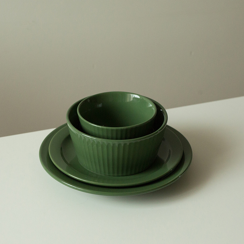 Korean Style ins Simple Dark Green and Dark Green Ceramic Bowls and Plates, Breakfast Bowls, Dessert Plates, Western-Style Flat Plates, Fruit and Cereal Bowls Korean Style ins Simple Dark Green and Dark Green Ceramic Bowls and Plates, Breakfast Bowls, Dessert Plates, Western-Style Flat Plates, Fruit and Cereal Bowls