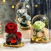 Three-eighth Womens Day gifts for employees to send their wives evergreen flowers glass hoods finished rose flowers Yongsheng Gift Boxes