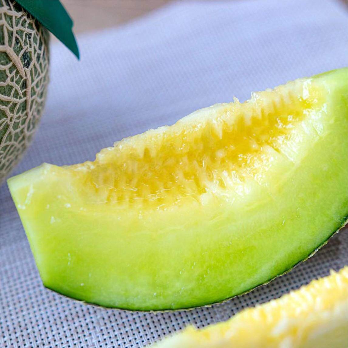 2026年新鲜牛三蜜瓜5斤礼盒装，甜瓜中的“网纹甜瓜”选购攻略？