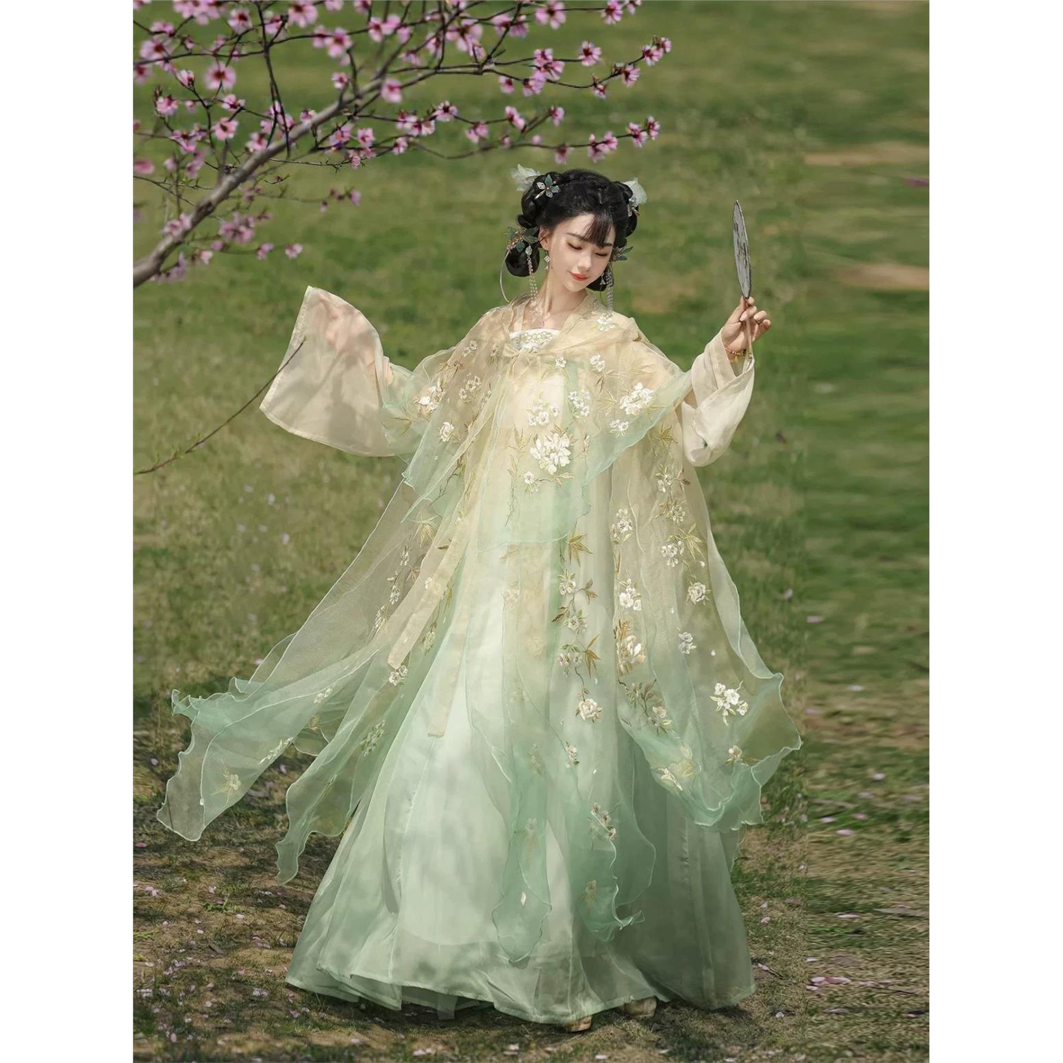 Original Hanfu Women's Heavy Industry Embroidered Flowers
