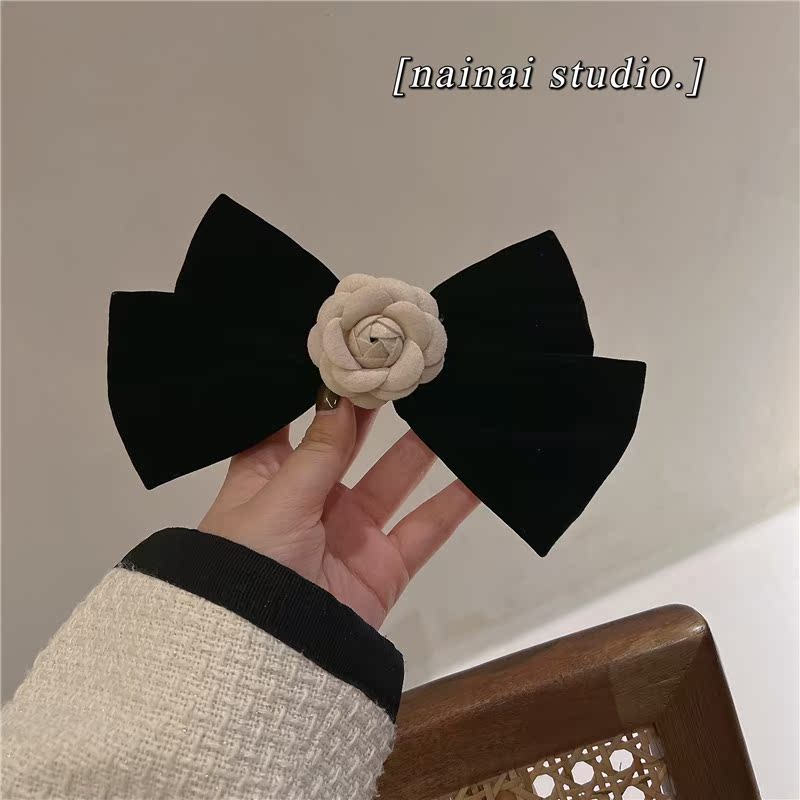 Retro velvet camellia hairpin ~ black hairpin bow hair accessories small fragrance baroque headdress