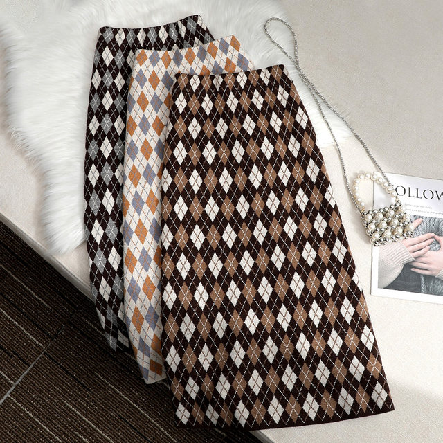 Women's woolen skirt women's autumn and winter diamond-shaped plaid straight one-step package hip skirt thickened mid-length knitted A-line skirt