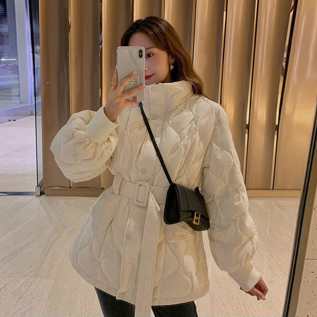 White down jacket women's winter jacket 2022 new thin waist Korean version European winter short bread jacket