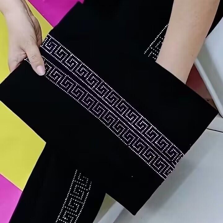 New Modal Autumn and Winter Outerwear Leggings with Fleece Lining, Warm, High Elasticity, Slimming, High-Waisted, Plus Size for Women New Modal Autumn and Winter Outerwear Leggings with Fleece Lining, Warm, High Elasticity, Slimming, High-Waisted, Plus Size for Women