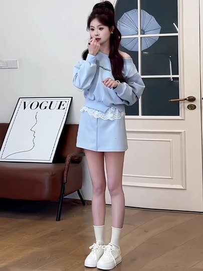 早秋穿搭一整套女小个子时尚运动休闲露肩蕾丝边卫衣半身裙两件套
