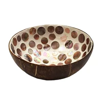 Инкрустированная модель белого пленки