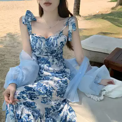 2021 spring and summer niche design sense French light luxury celebrities waist slim suspenders floral dress sexy long dress