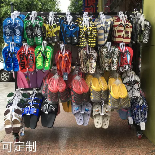 Тапочки, стенд, туфли, нижнее белье