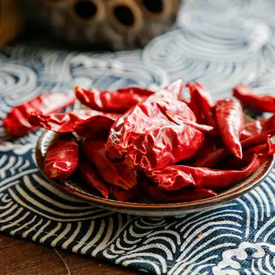 Hesui Longxeng dried pepper 250g bagged dry goods Qingyang specialty farm small pepper producing area directly for farmers self-planting