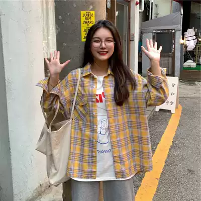 Korean version 2021 plaid shirt small women's jacket design sense niche retro Hong Kong style loose long-sleeved top