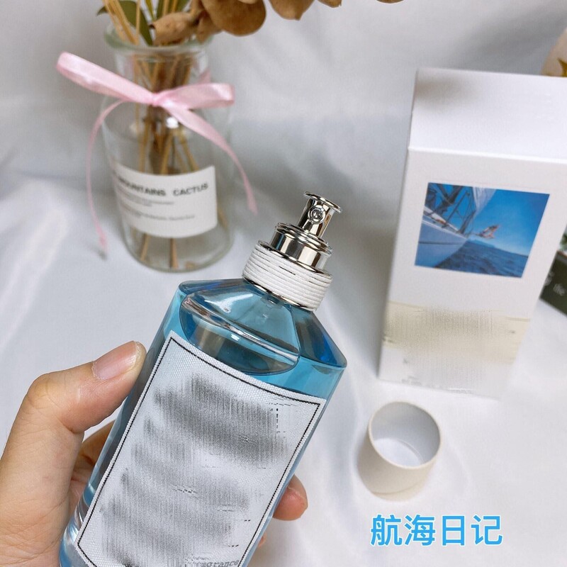 Vietnam Lazy Weekend Jazz Club Voyage Diary Green Tea Escape after the Rain Clear Skies Flower Market Perfume