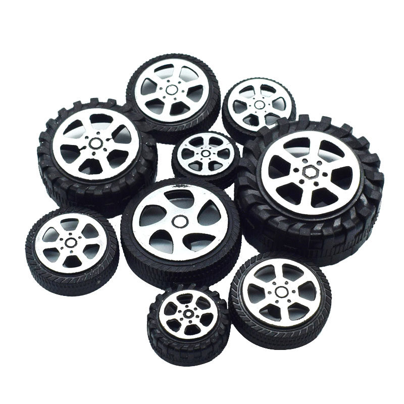 塑料玩具车轮20/22/26/30/32/35/37/42*2mm孔，选对尺寸真的那么重要吗？