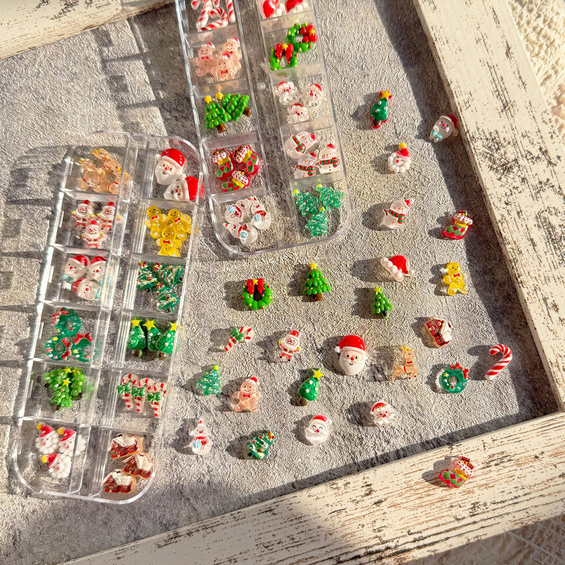 Boxed Cute Mixed Christmas Nail Art Snowman Cartoon Bell Resin Reindeer DIY Nail Decorations