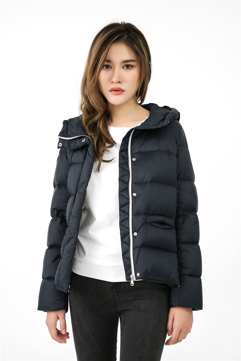 IRIS RING 2020年新款 充绒116g 女短款轻薄羽绒服 图14