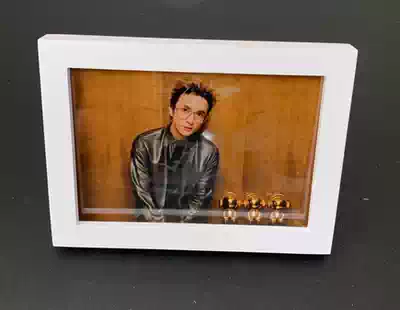 Xue Zhiqian Autograph photo frame fan support star around the celebrity