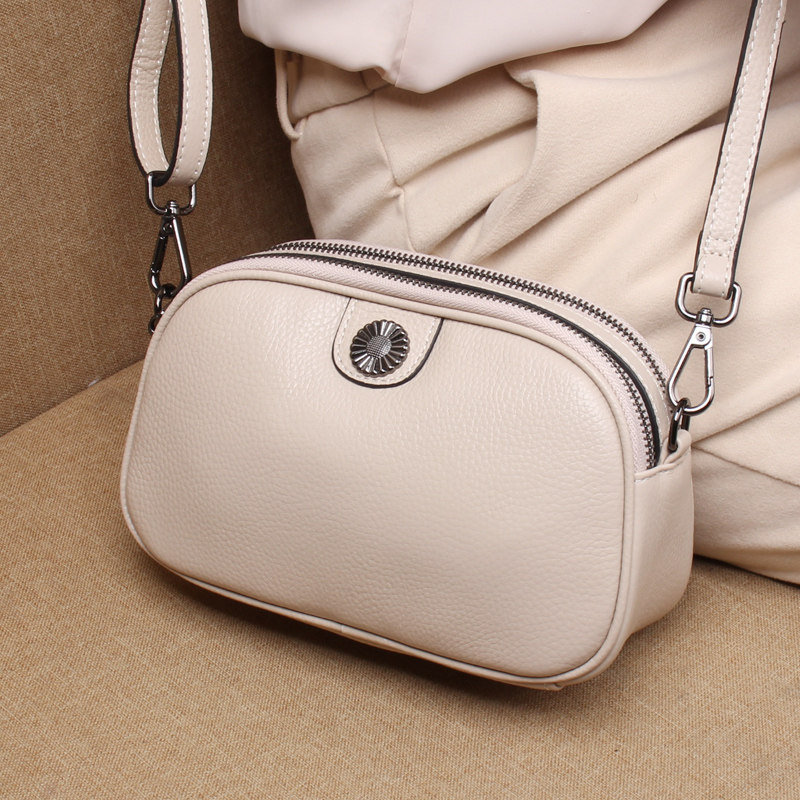 Leather mini bag 2022 new versatile lightweight leather mother bag women's fashion multi-layer shoulder messenger bag