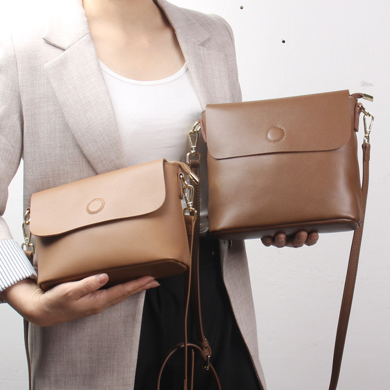 Bag 2022 new trendy leather women's bag fashion all-match large-capacity soft leather messenger bag niche design sense small bag