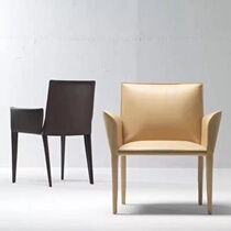 Modern minimalist Nordic saddle leather restaurant chair designer sales office talks armchair Model Room leisure chair