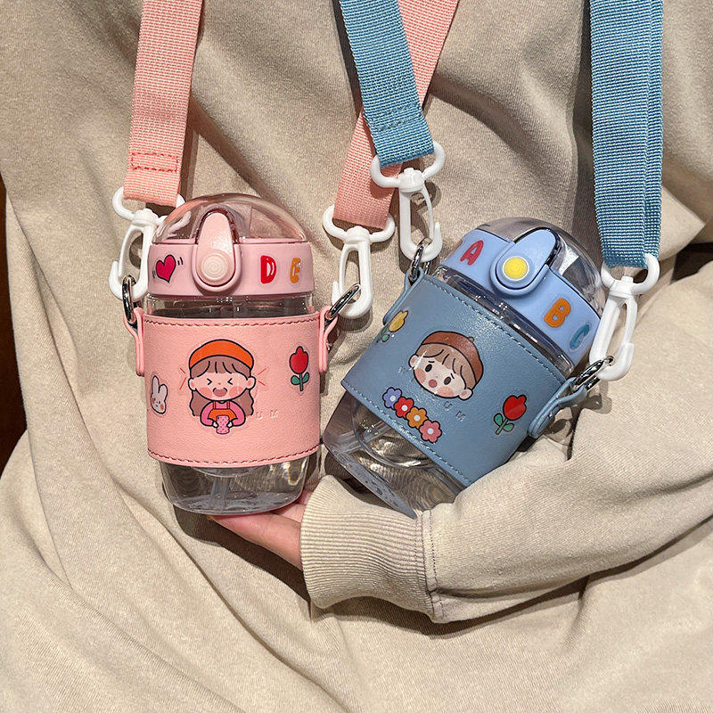Summer plastic water cup straw cup girls cute high appearance level cup compact and portable drop proof children slanting kettle